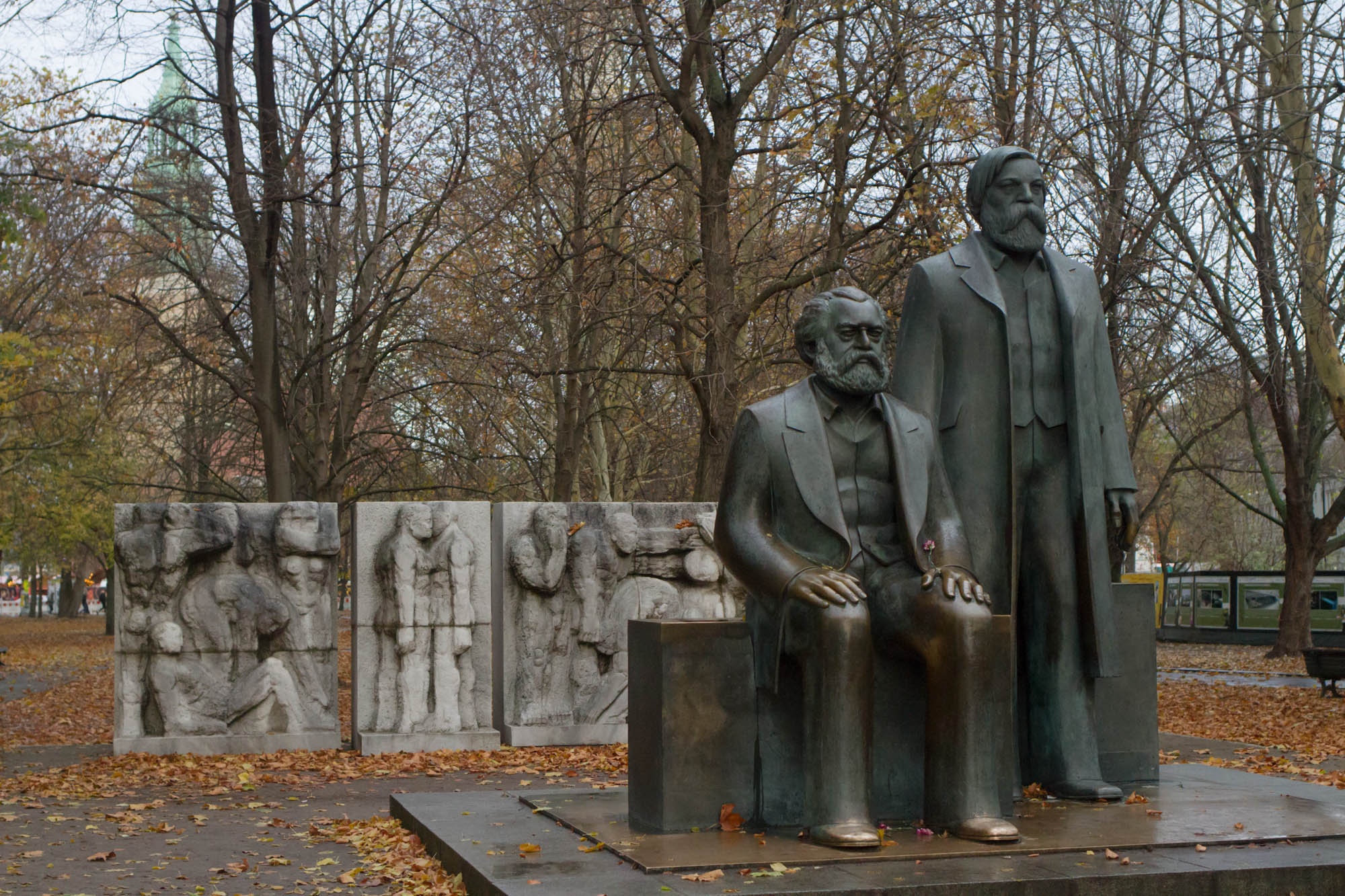 Berlin statue